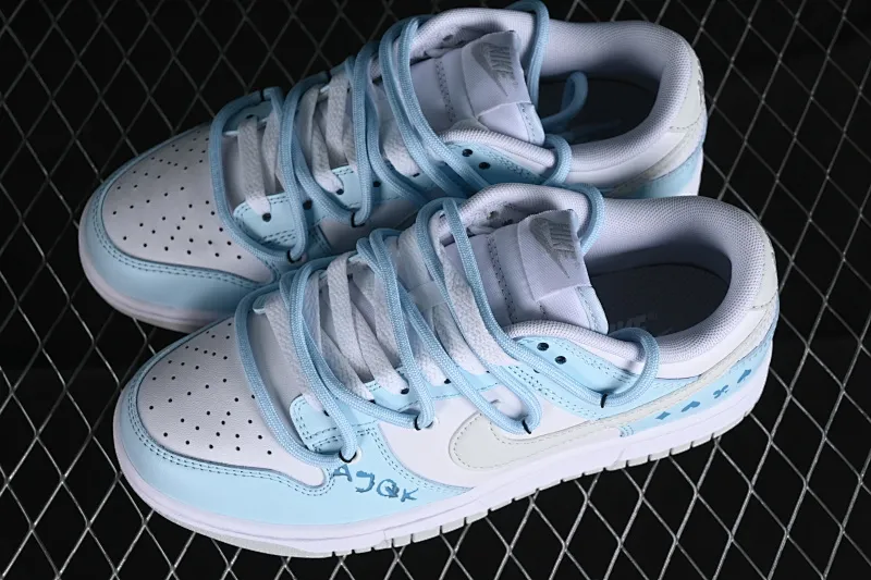 All categories Nk SB Dunk series Nk SB Dunk Low low-top sneakers Nk Dunk Low heart playing card graffiti American North Carolina blue SB strap low-top casual sneakers DV0831-101